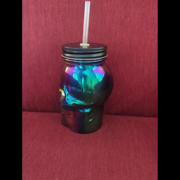 Glass Skull Cup with screw on lid - Picture 5 of 8